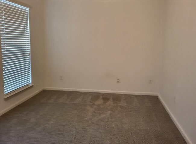 Photo - 5114 Raven Forest Ln