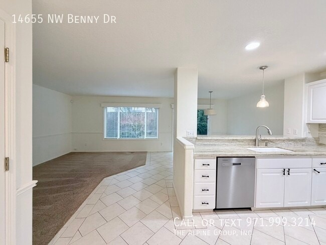 Photo - 14655 NW Benny Dr