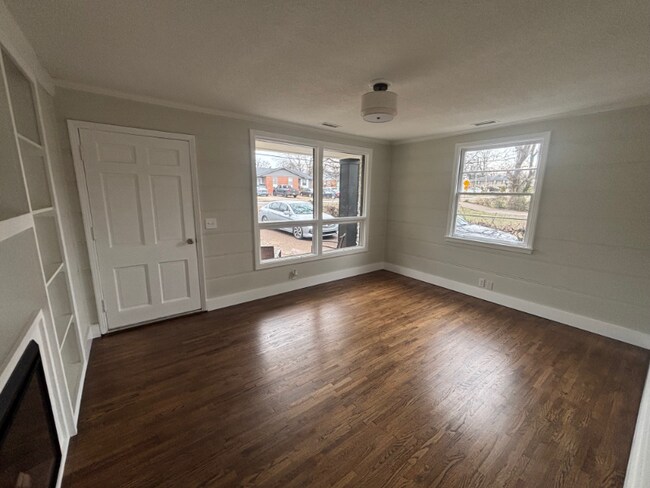 Photo - 35 Whitsett Rd