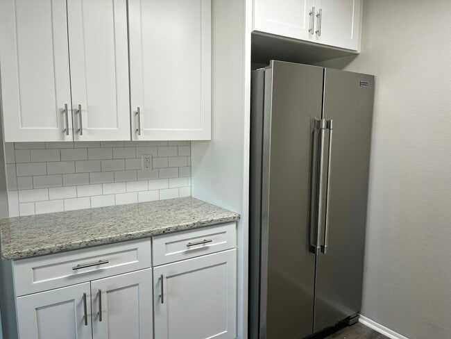 Photo - 6012 Rex Hall Ln Unit 6012