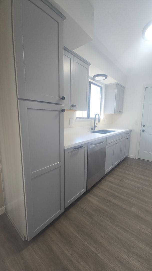 Photo - 897 Greenfield Ave
