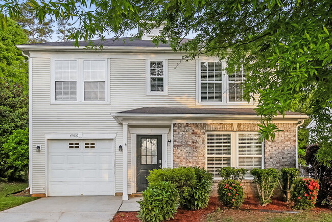 Photo - 4580 Kellybrook Dr House