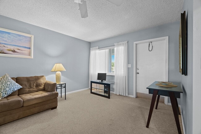 Photo - 2100 NE 38th St Unit 243