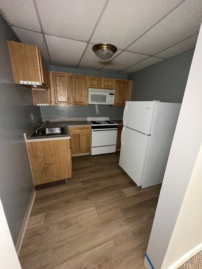 Photo - 33-37 W Main St (Courtside Building) Unidad 6