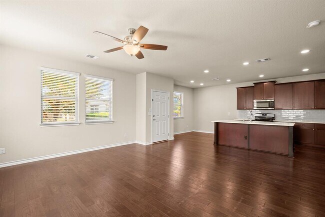 Photo - 1700 W Broade St