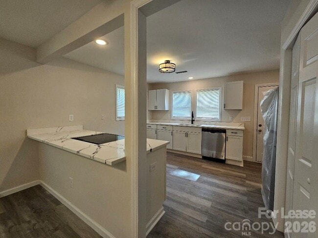 Photo - 2507 Moreland St