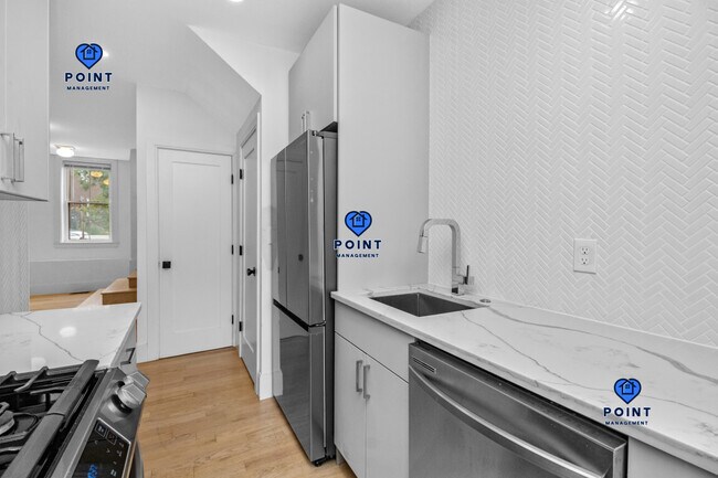 Photo - 86 Chelsea St Unit 1