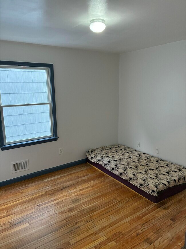 294 Randolph Ave Unidad 2