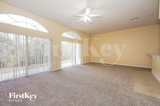 Photo - 4693 Huron Bay Cir