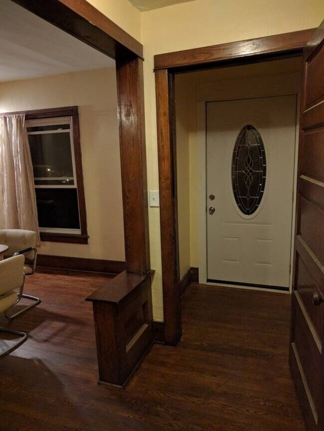 Photo - 122 Delaware Ave Unit 1