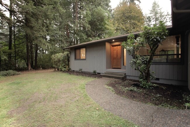 Building Photo - 145th Rental