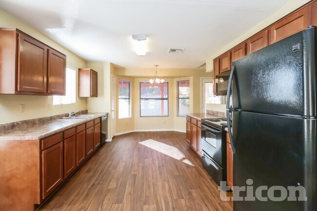 Photo - 7743 W Dreyfus Dr