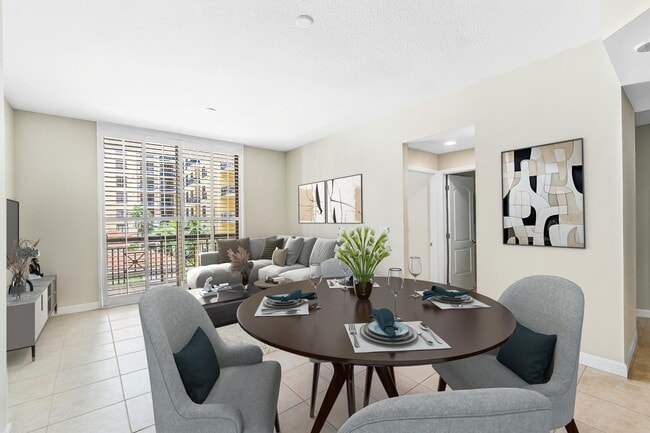 Photo - 801 S Olive Ave Unidad 813