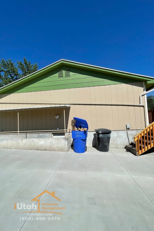 Photo - 2 bdrm 1 bath Duplex