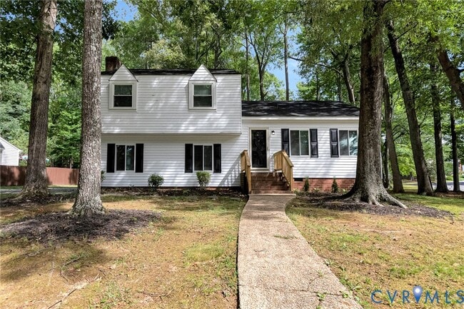 Building Photo - 9015 Covewood Rd