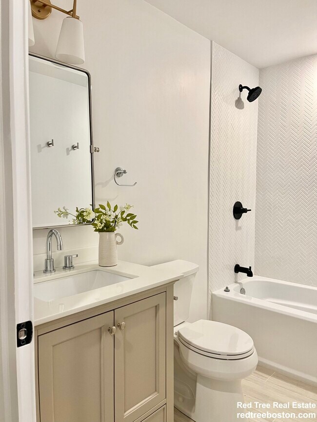 Photo - 15 Maywood St