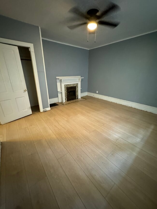 Photo - 1600 E Kane Pl Unit 1600 E. Kane Pl