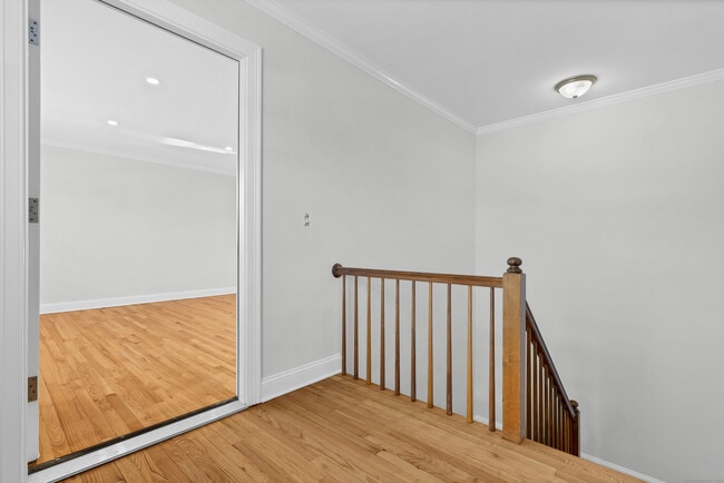 Photo - 122 North St Unit Apt 4