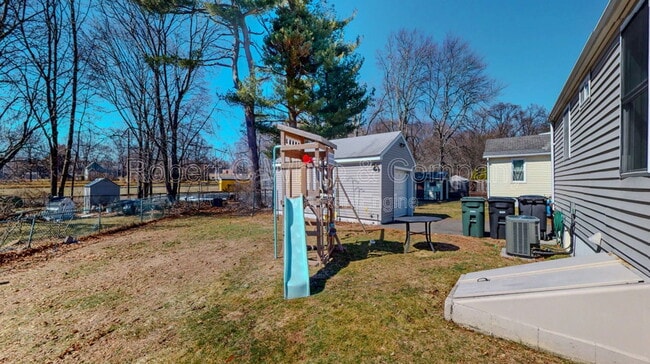 Photo - 10 Harkness Dr