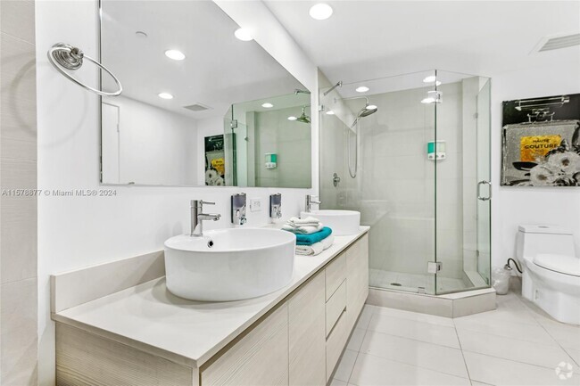 Building Photo - 2600 E Hallandale Beach Blvd Unit T3302 Rental