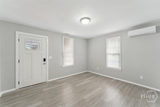 Photo - 2120 Bulloch St