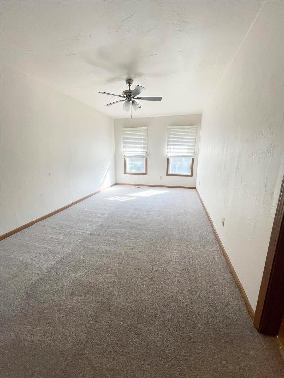 Photo - 406 Colleen Dr