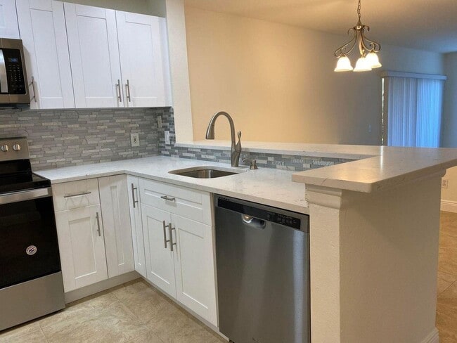 Photo - 1885 Palm Cove Blvd