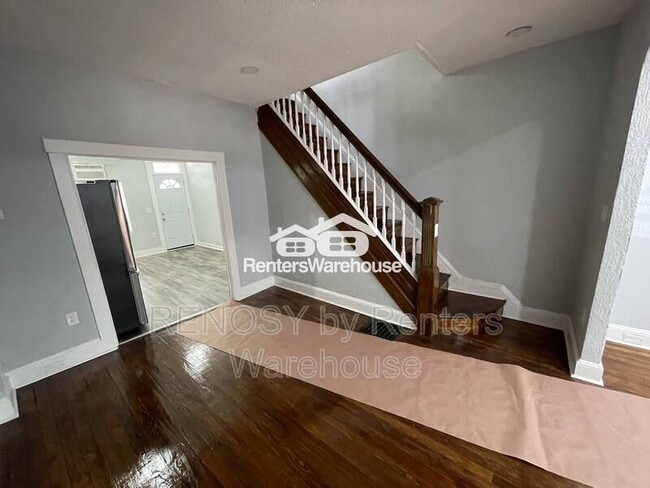 Photo - 2125 Cliftwood Ave