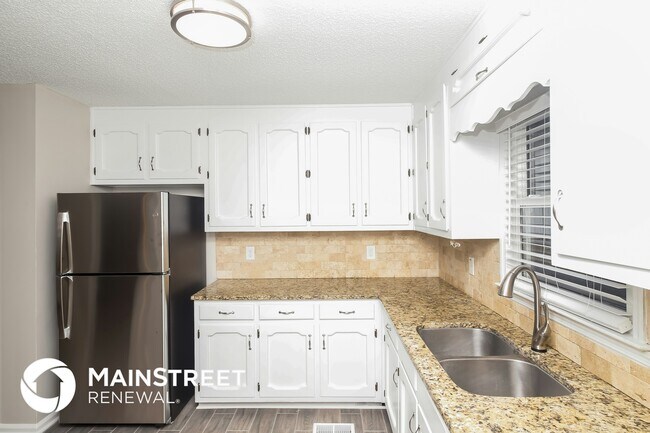 Photo - 4825 W Mceachern Woods Dr