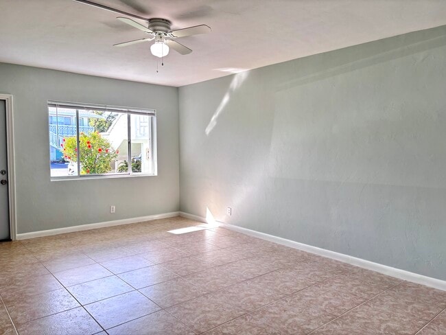 Photo - 1950 Lake Osborne Dr Unit #3