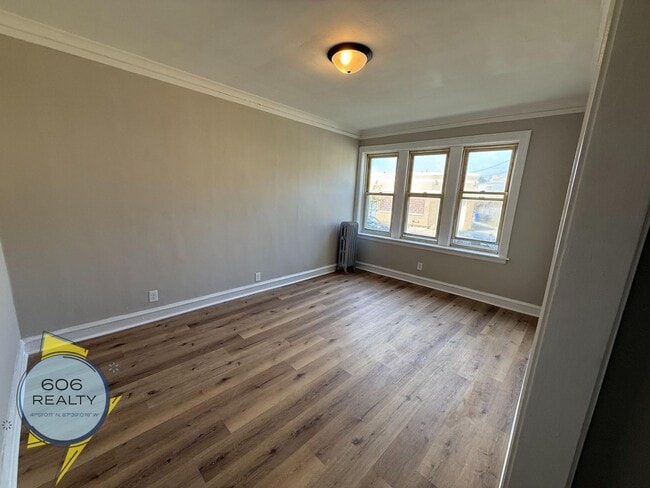 Photo - Spacious updated 6 Corners Apartments! Unit 4919-1