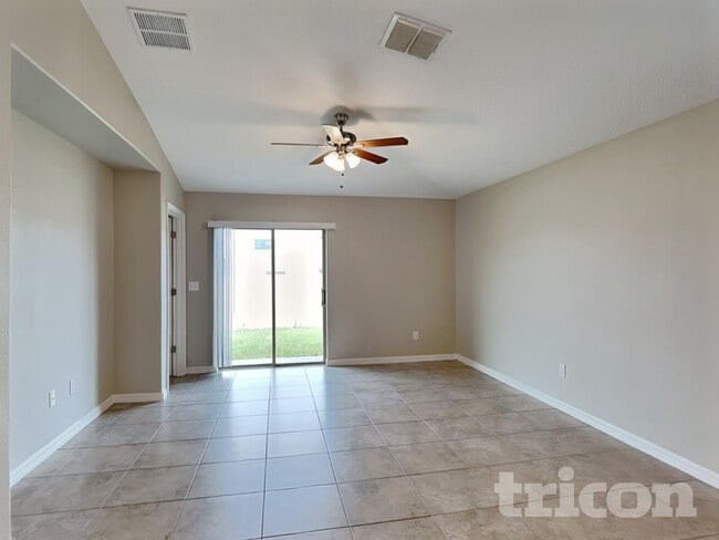 Photo - 10026 RoseMary Leaf Ln