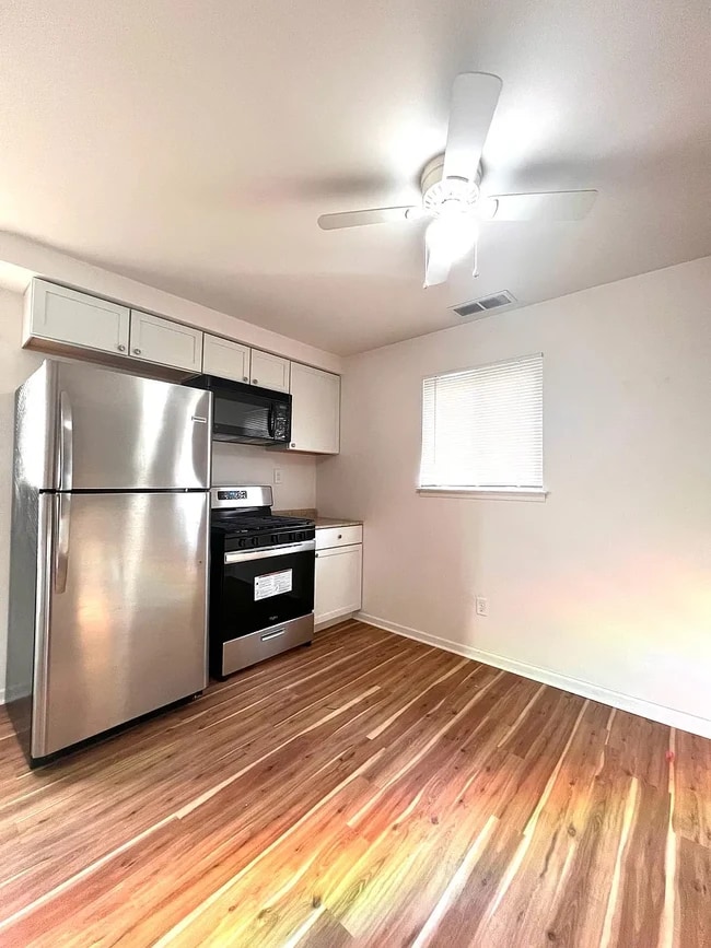 Photo - 7410 Arcola St
