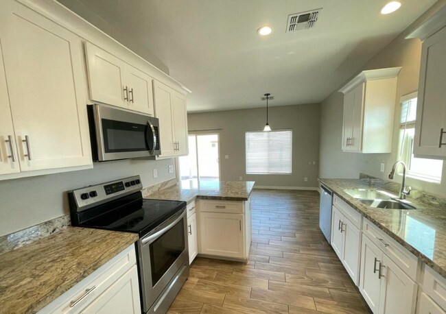 Photo - Wonderful 3 Bed 2 Bath Home in Arizona City