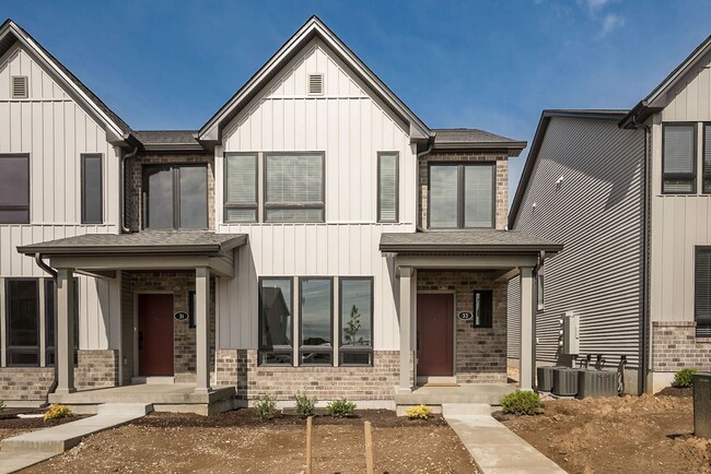 Building Photo - Brand New Construction, 3 bed, 2.5 Bath Townhome