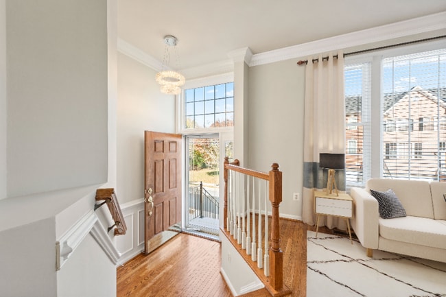 Photo - 43009 Chathill Terrace