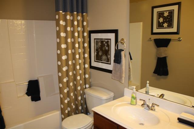 Photo - 2777 Cresent Lake Dr