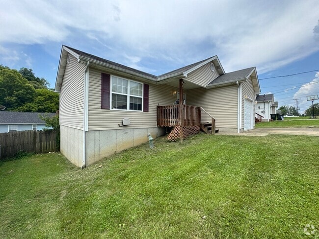 Building Photo - 737 Andra Dr Rental