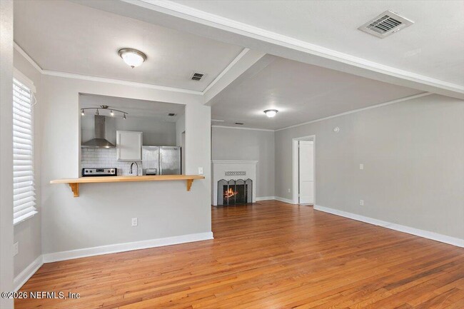 Photo - 2125 Arcadia Pl