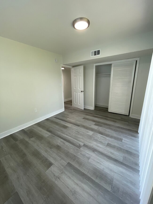 Photo - 211 Caroline St Unit 708