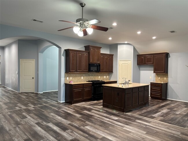 Photo - 10902 Brighton Gardens Dr