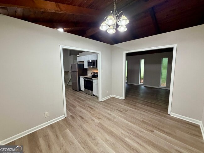Photo - 5776 Windermere Ct