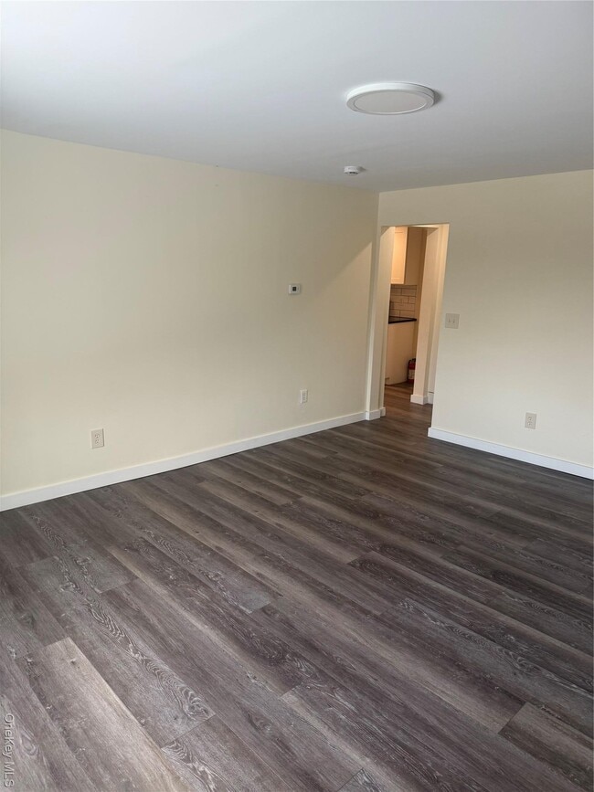 Photo - 92 Wigsten Rd