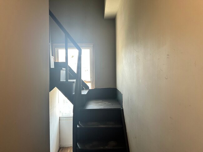 Photo - 173 Slater St Unidad 2nd  3rd fl duplex apt