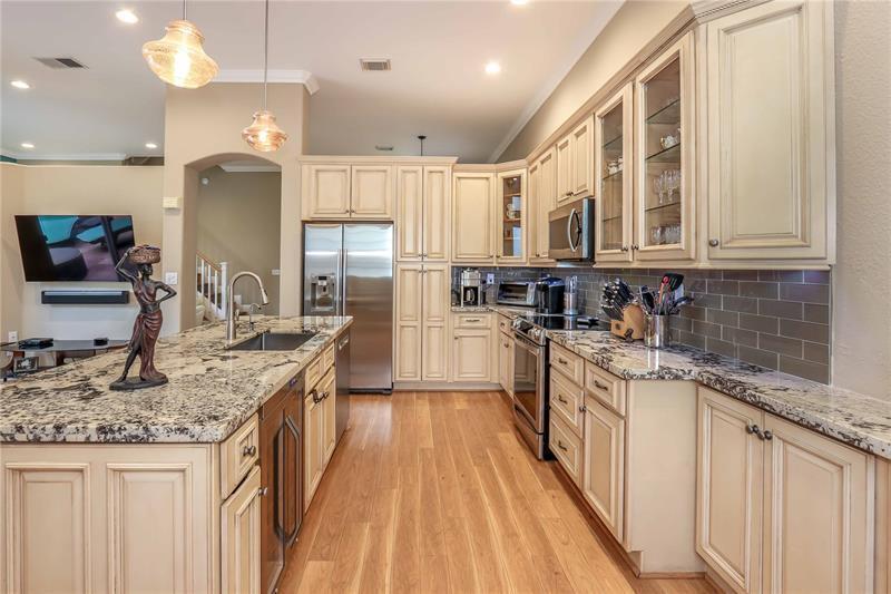 Photo - 1115 Linden St