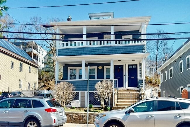 Building Photo - 170 Savin Hill Ave Unit 2