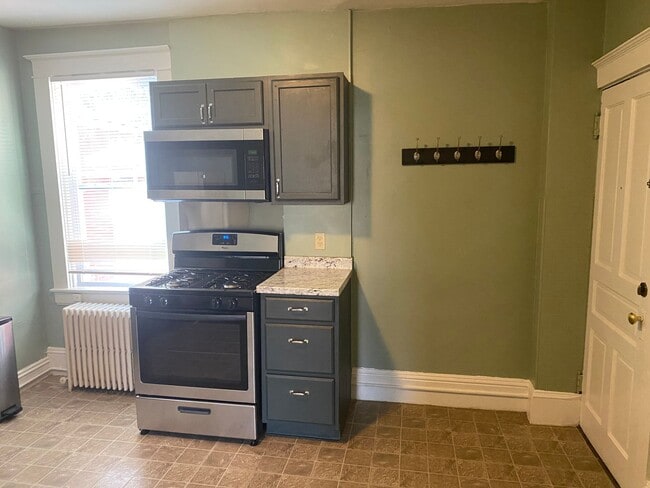 Photo - 624 E King St Unidad Apt. 4