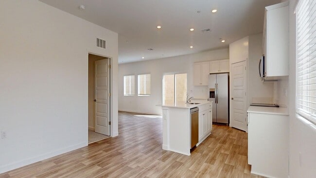 Photo - 3249 Carambola Ave