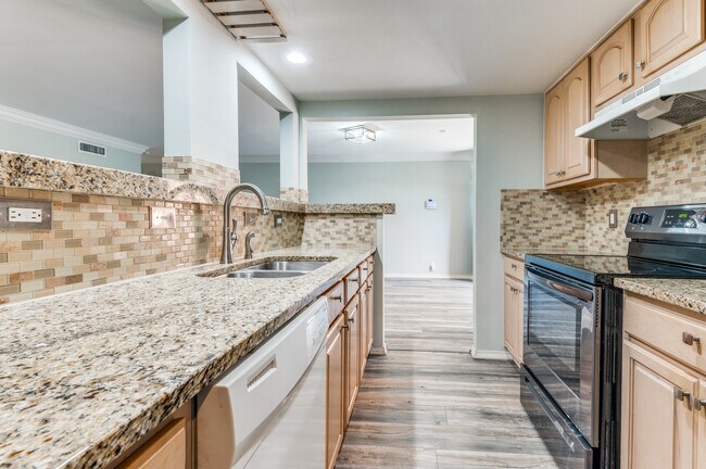 Photo - 570 Avenue J Ave Unit B