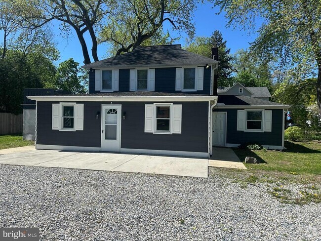 Building Photo - 1411 Zebley Rd Unit A Rental